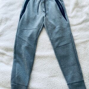 American Eagle Gray Jogger Pants Size S